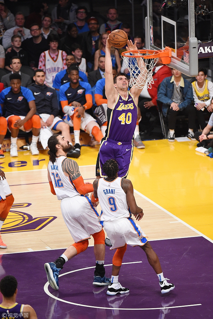 表现出色但 表现出色但