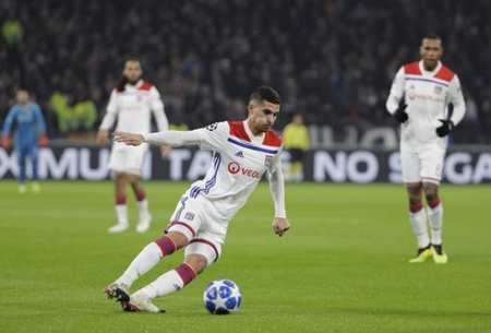 餐厅老板在 餐厅老板在