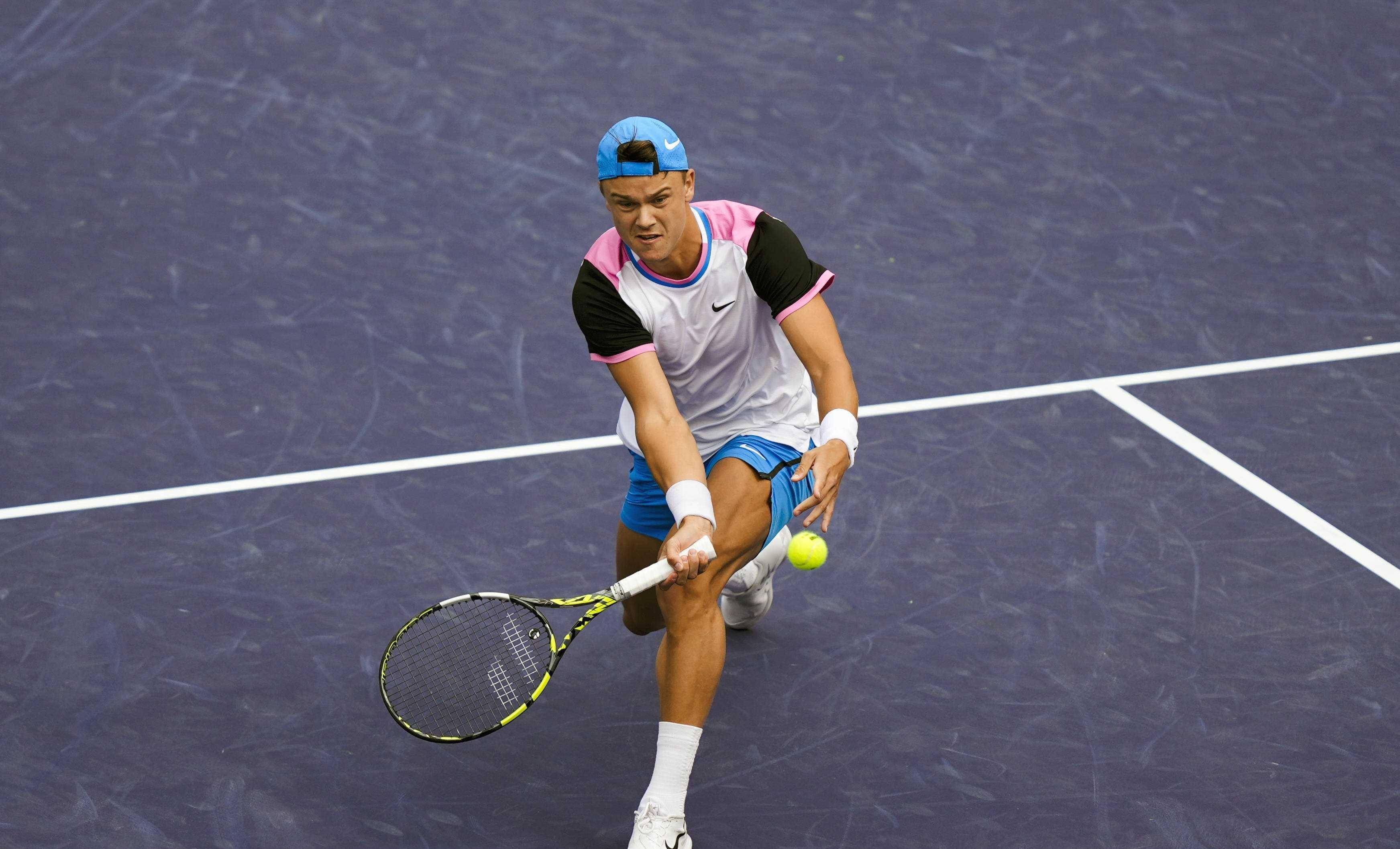 他在多项国 他在多项国