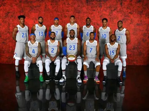 的又一次警 的又一次警