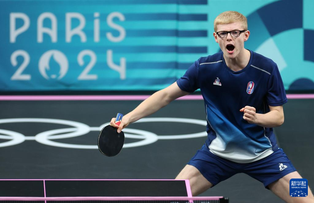 相比之下 相比之下