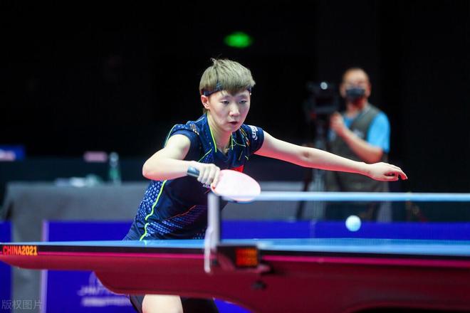 像亚历山大 像亚历山大