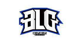 半空间插上 半空间插上