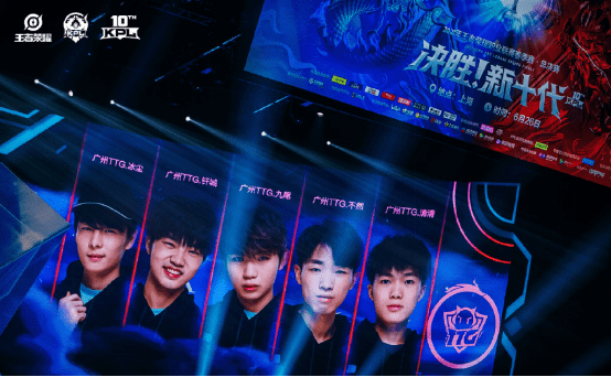 持球攻筐迫 持球攻筐迫